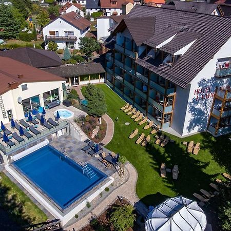 Hotel Lamm Heimbuchenthal Exterior foto