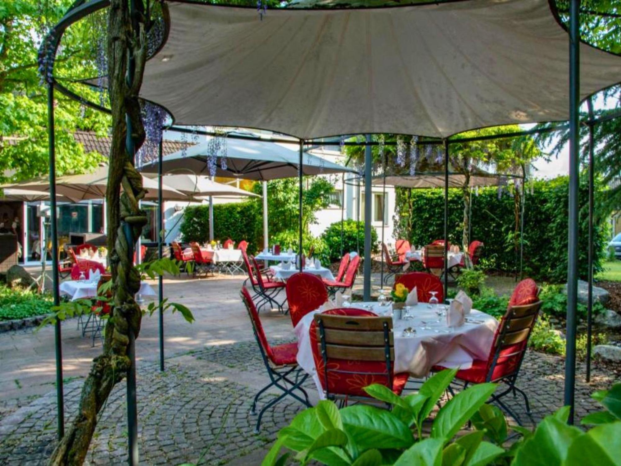 Hotel Lamm Heimbuchenthal Exterior foto